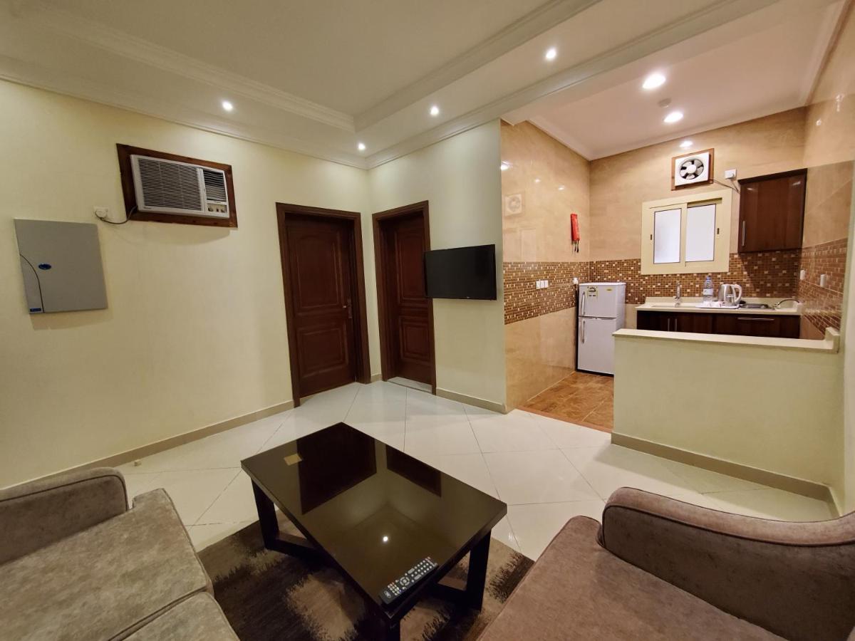 Quiet Dreams - Serviced Apartments Quarysh Branch Jeddah Exterior photo