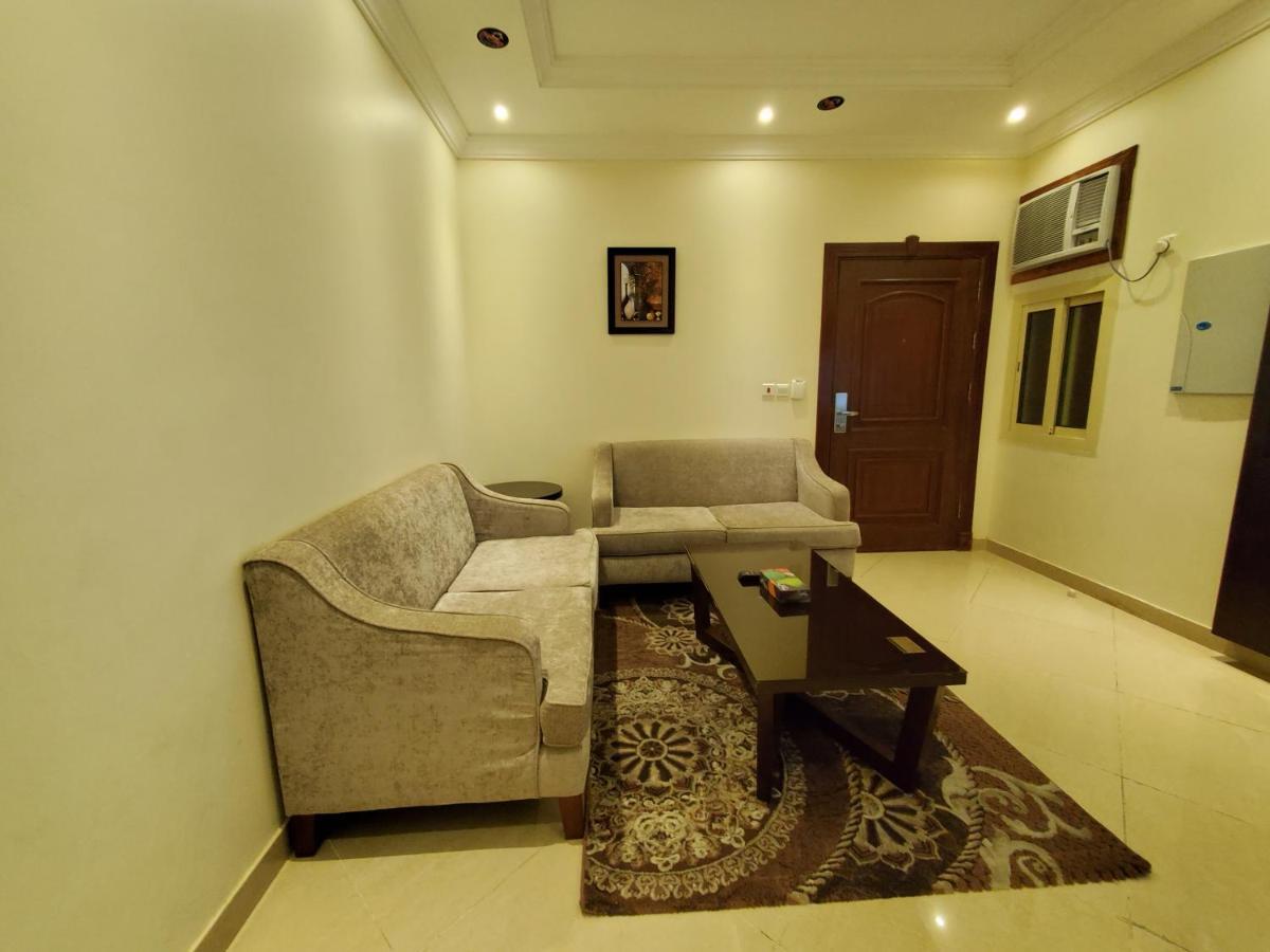 Quiet Dreams - Serviced Apartments Quarysh Branch Jeddah Exterior photo